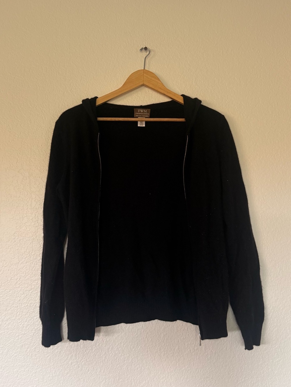 Black cashmere zip up jacked